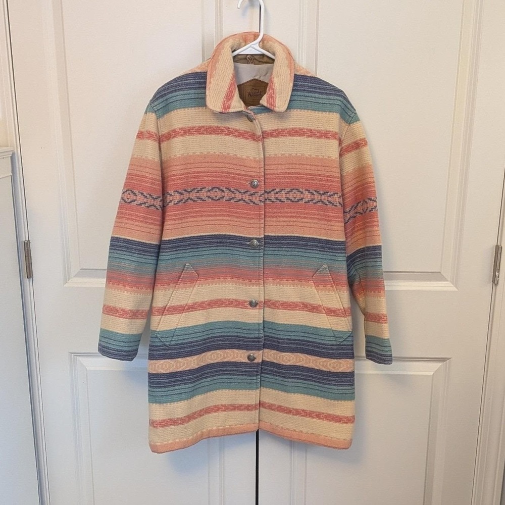 Vtg Woolrich Womens Southwestern Aztec Wool Blanket Coat Sz Small Pink‎ Striped